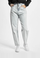 2Y Premium Fiona Mom Jeans