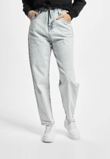 2Y Premium Fiona Mom Jeans