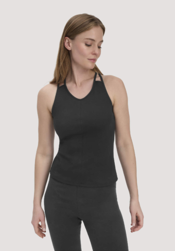 hessnatur Loungewear Top Fitted ACTIVE COMFORT aus Bio-Baumwolle - schwarz Größe 48